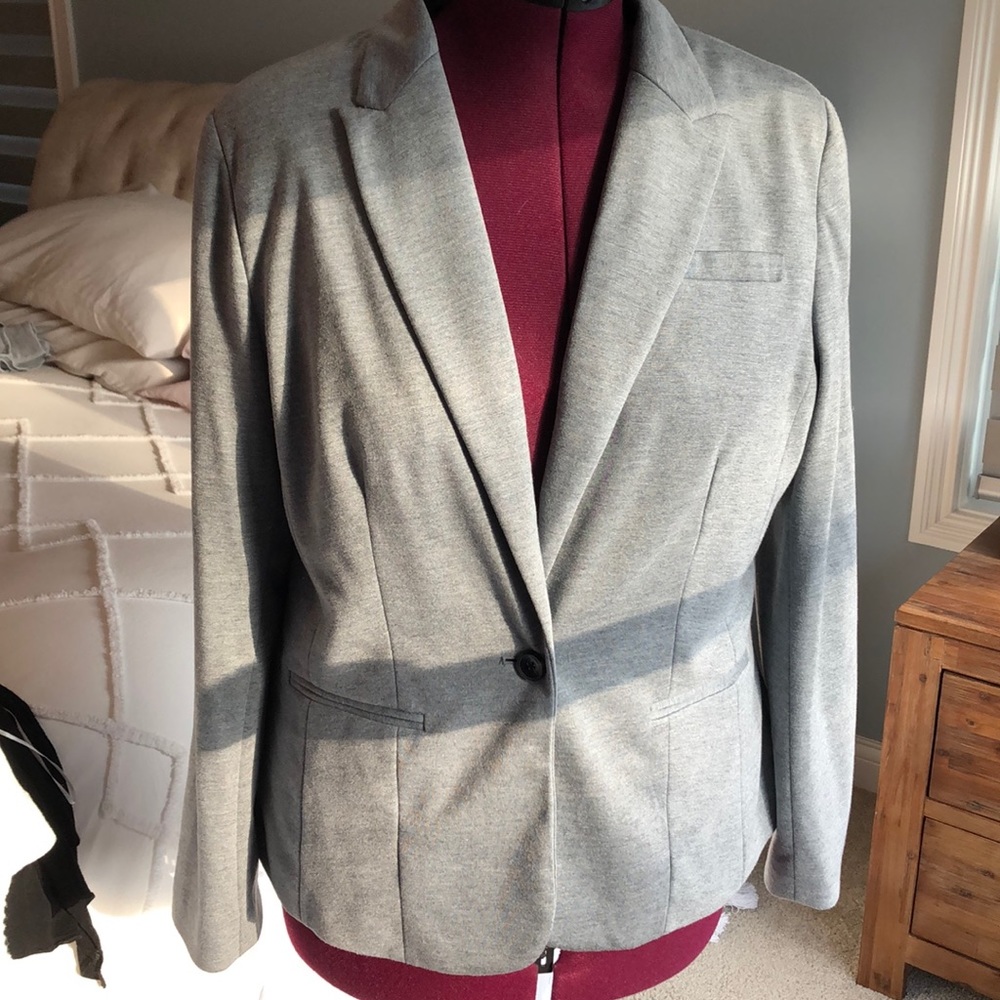Gray blazer